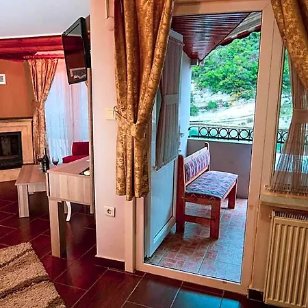 Carpediem Hotel 3*